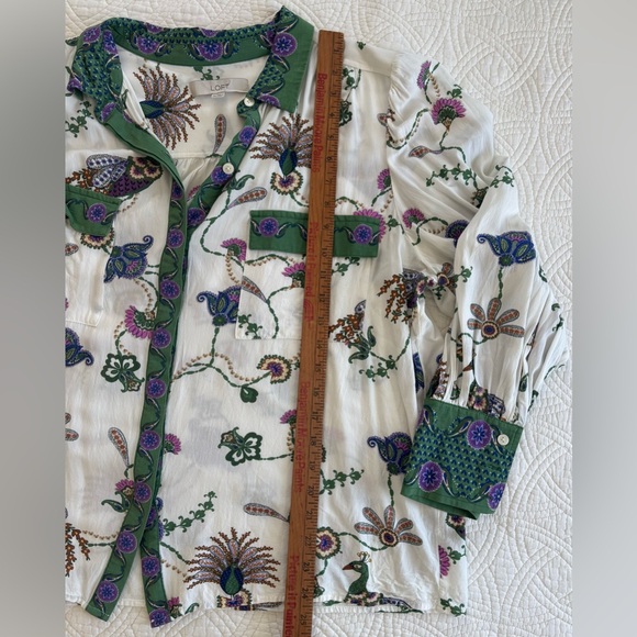 LOFT Cream and Green Patterned Blouse XL - Picture 5 of 6